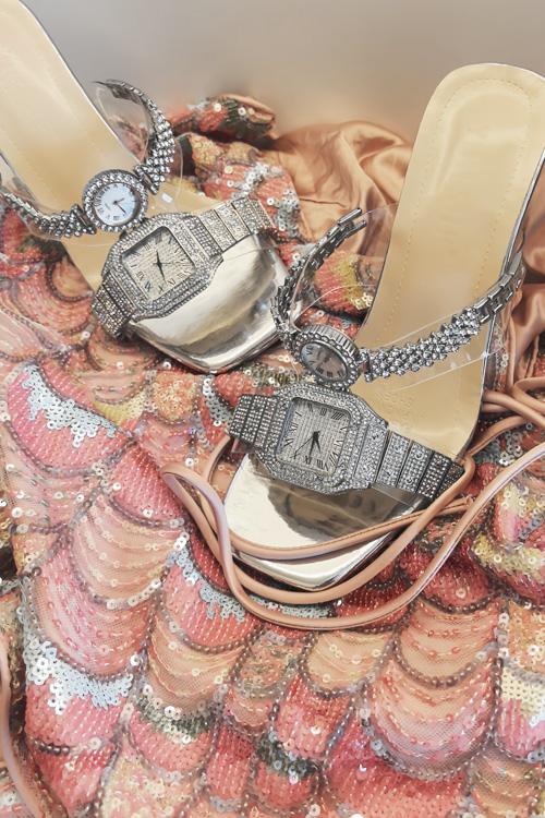 Originelles Design Kristalluhr – Clear Strap Heel Bewertung und Preis