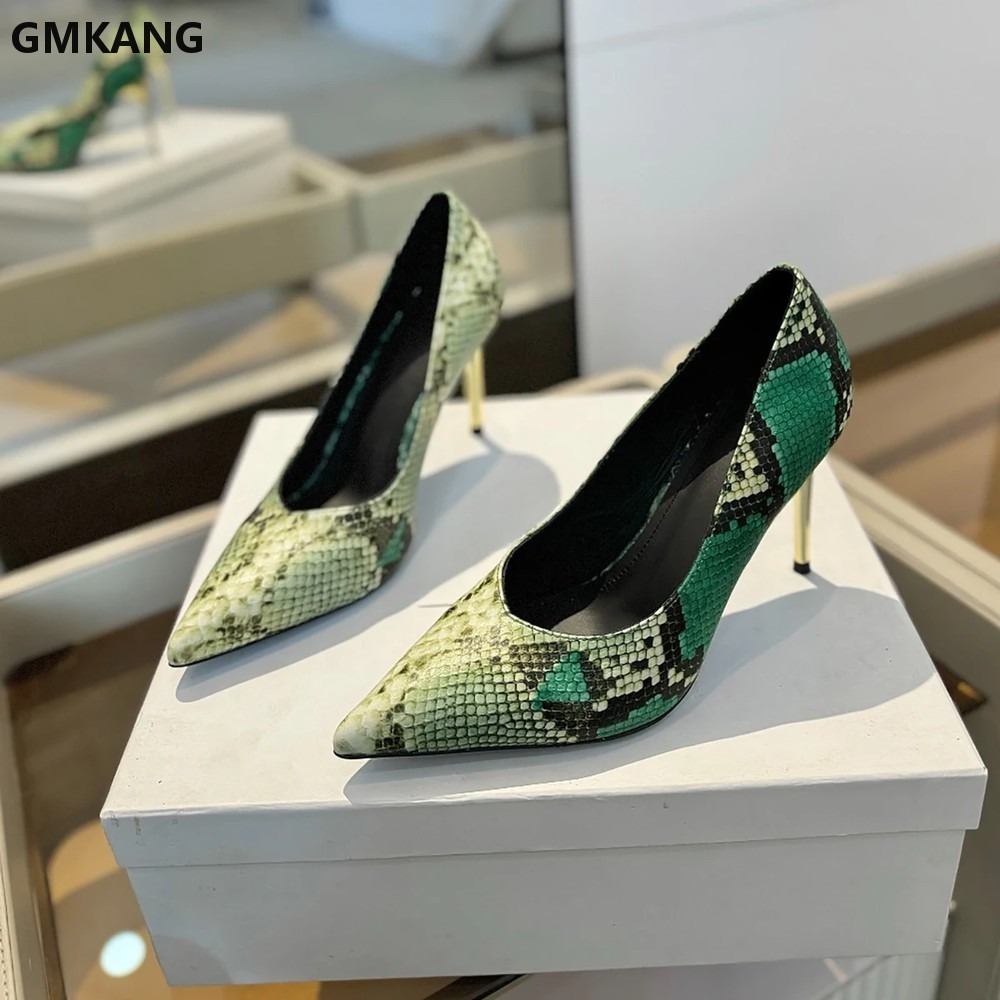 Damen Pumps mit Schlangenmuste – Court Heel Pointed Bewertung und Preis
