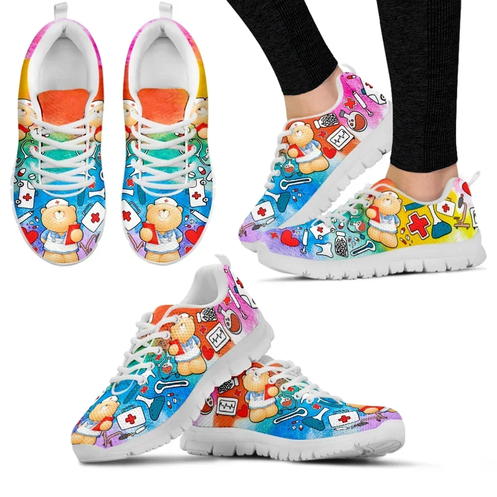 Niedliche Bären-Krankenschwest – Women'S Shoes Nursing Bewertung und Preis