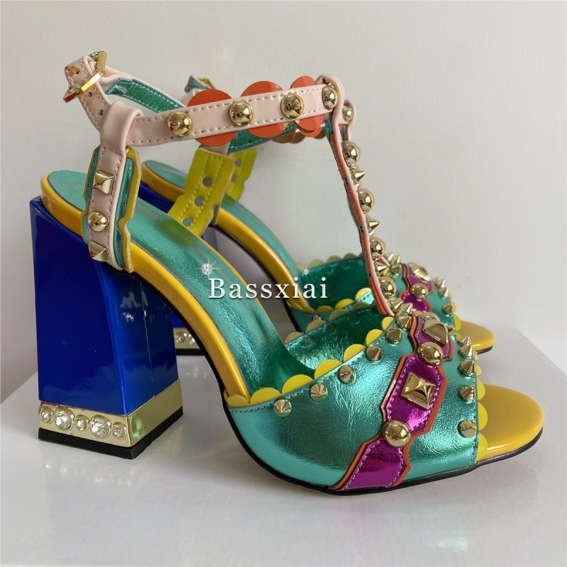 Luxury Rivet T-Strap Sandals W – Square Toe Mule Bewertung und Preis